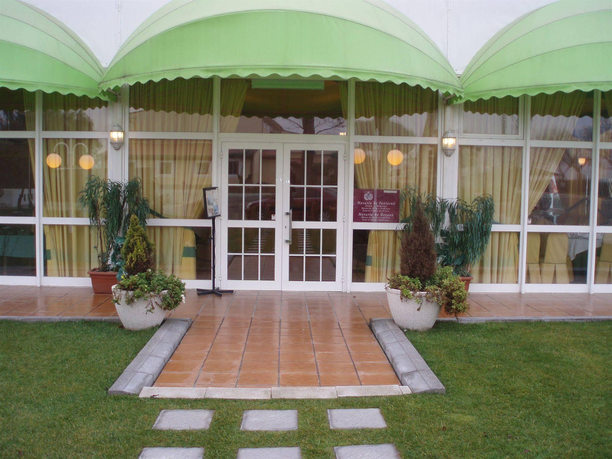 Hotel Ciudad De Navalcarnero Exterior foto